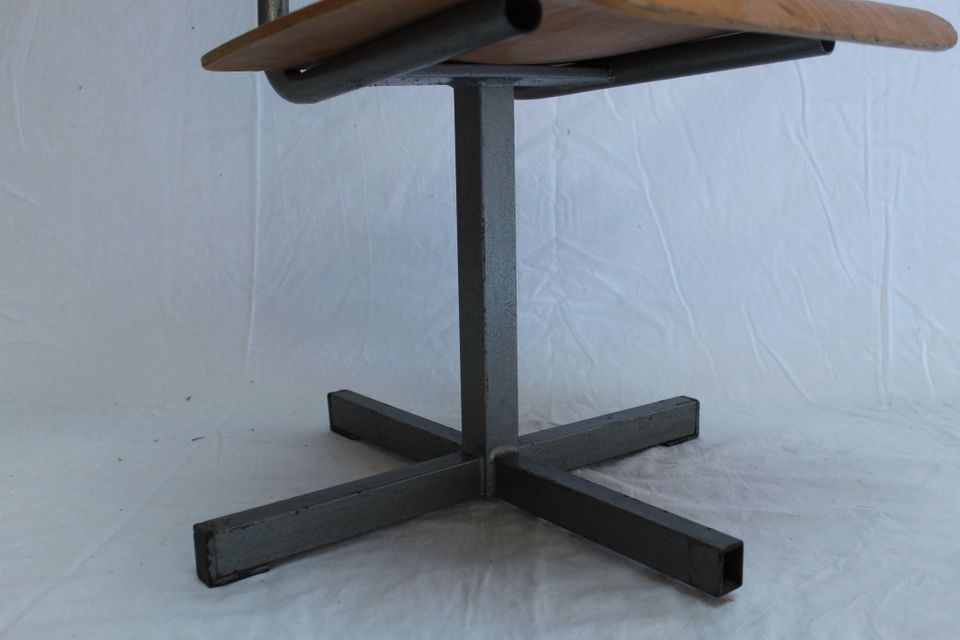 Lot of 10 kindergarten chairs - industrial style