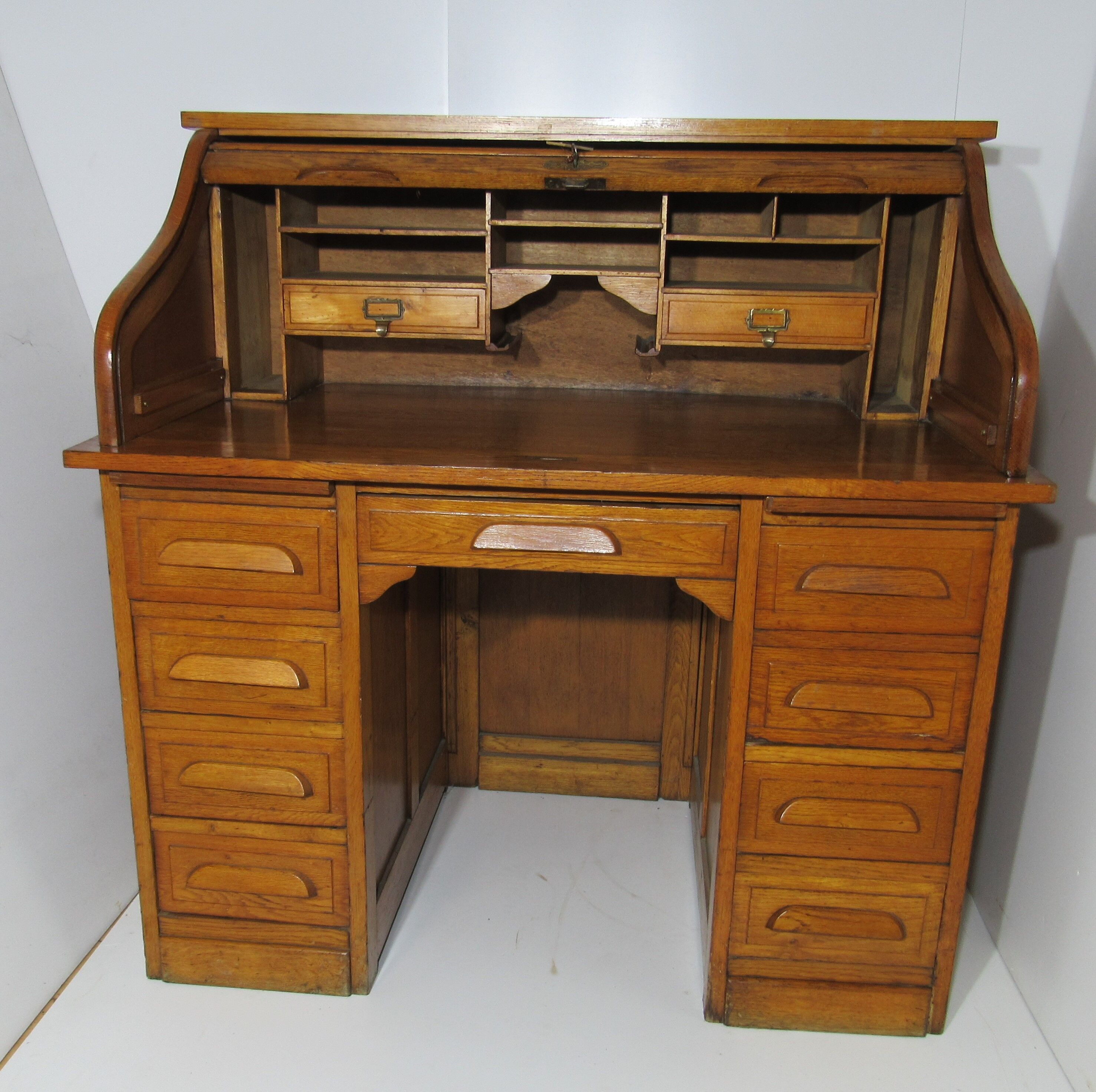 American light oak desk