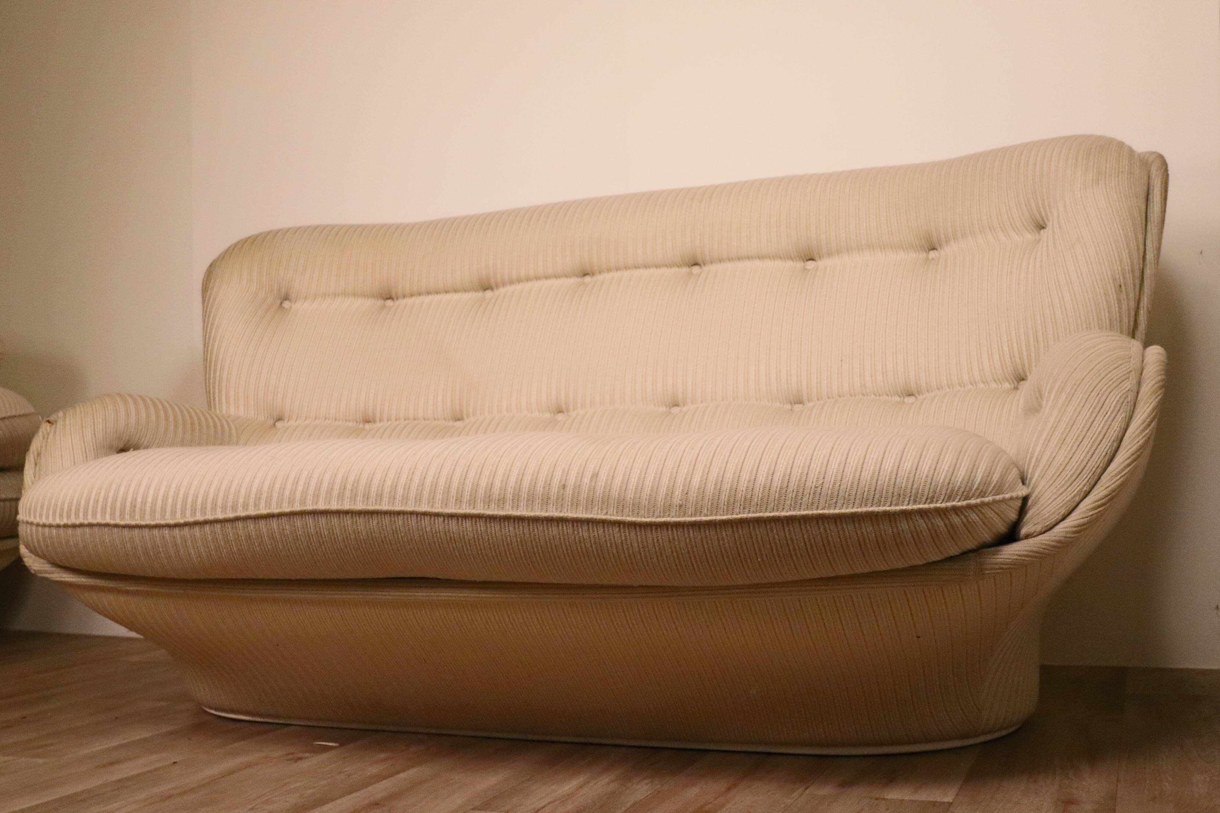Vintage sofa "Karaté" by Michel Cadestin Airborne edition 1970