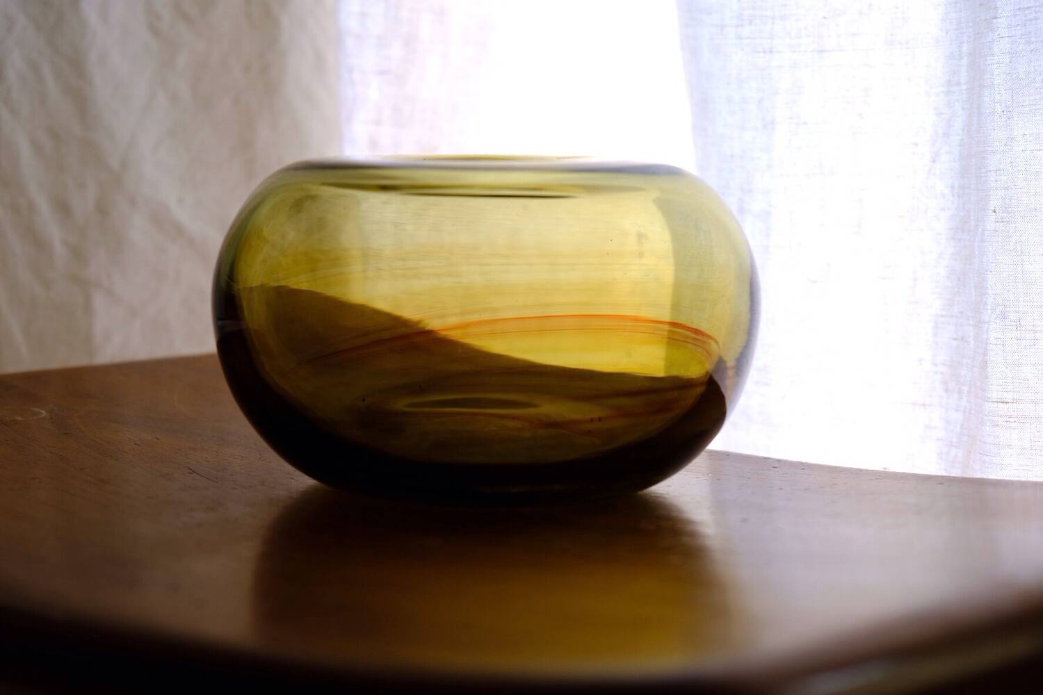 Blown glass ball vase by Claude Morin, Dieulefit France 1979