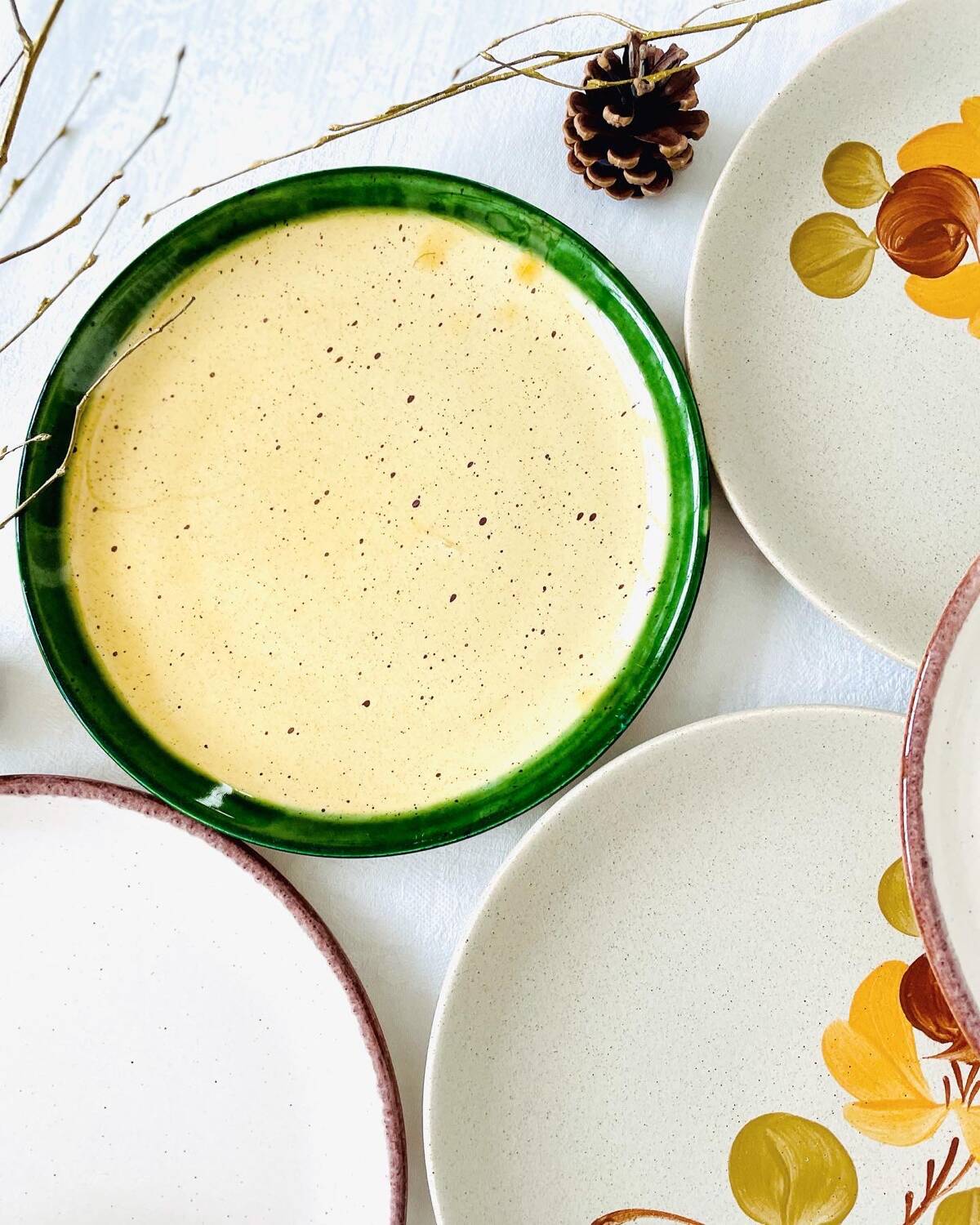 Set of 8 mismatched vintage dessert plates