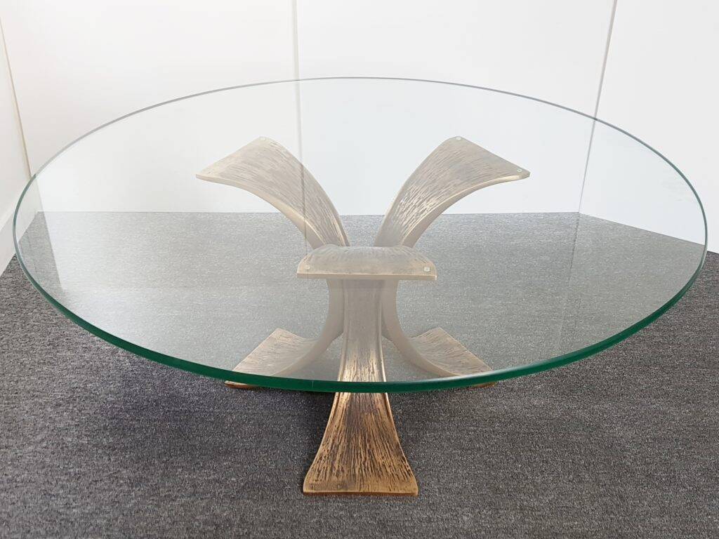 Vintage brutalist coffee table in bronze from the 1960s.