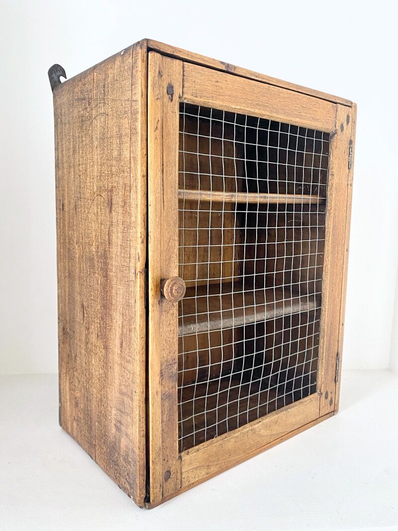 Wooden wall-mounted toilet cabinet