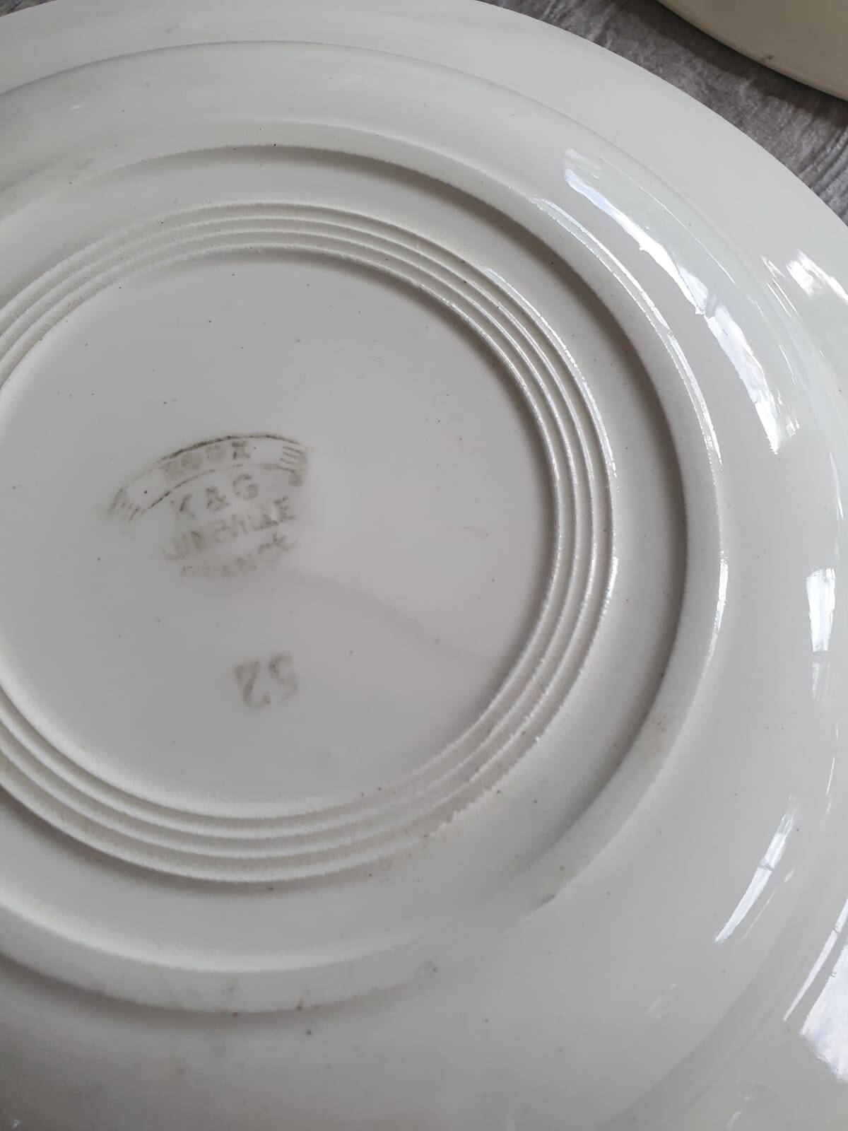 Lunéville holly soup plates