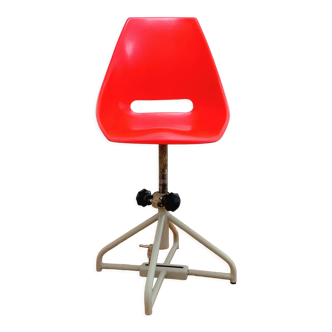 Swivel chair proj. M. Navratil for Vertex, Czechoslovakia 60"
