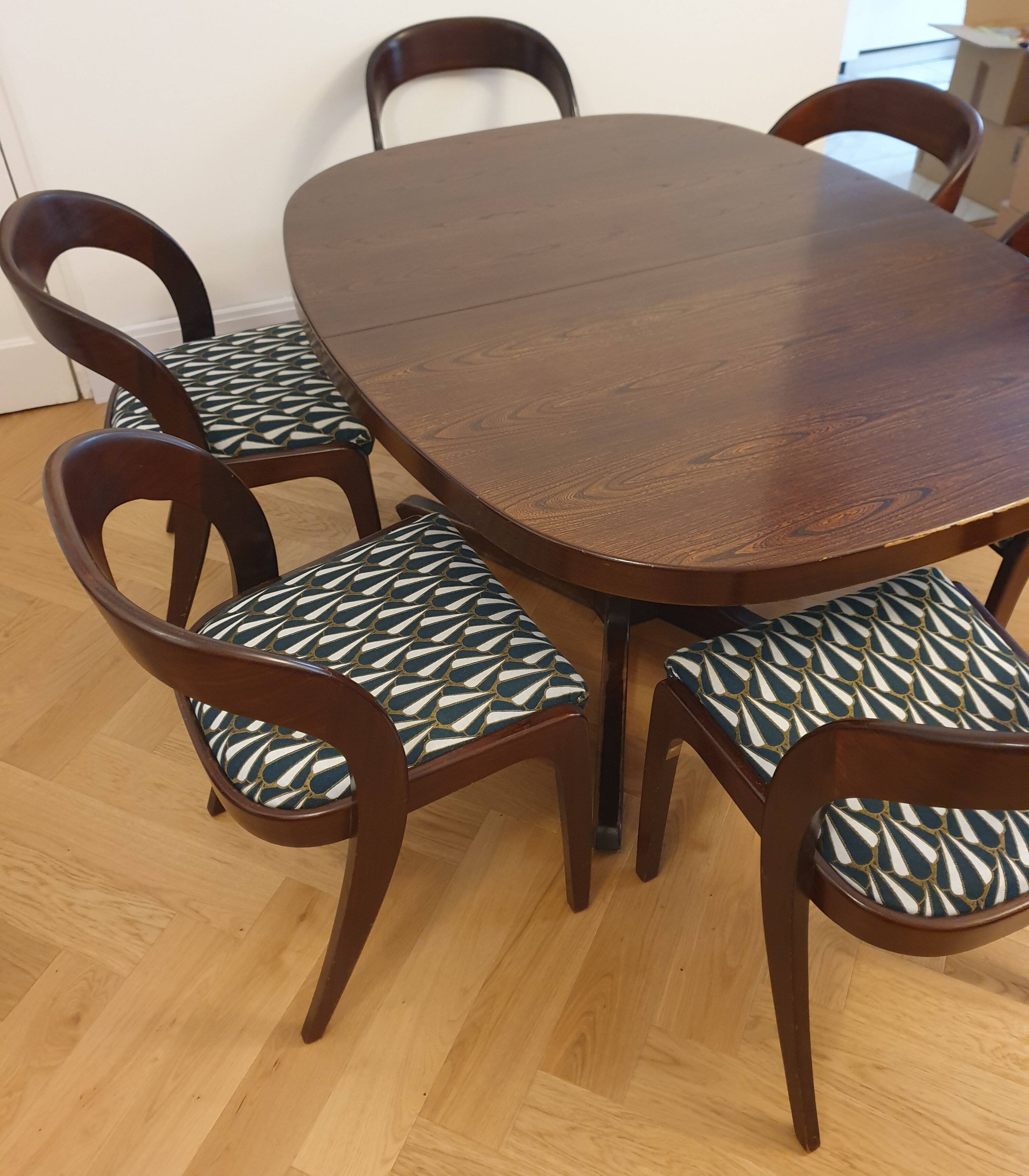 Table & 6 Baumann chairs model "gondole"