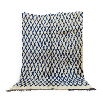 Moroccan rug in natural wool 3 x 2 m