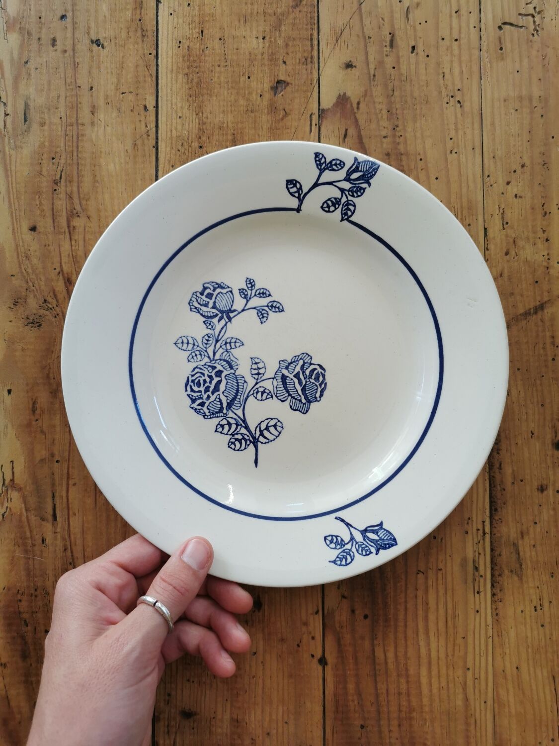 Old St Amand flat plates, blue roses