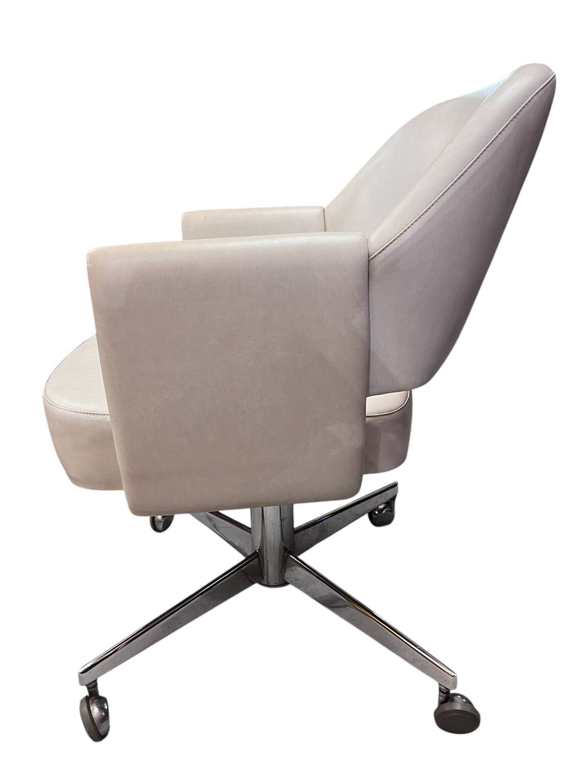 Airborne armchair