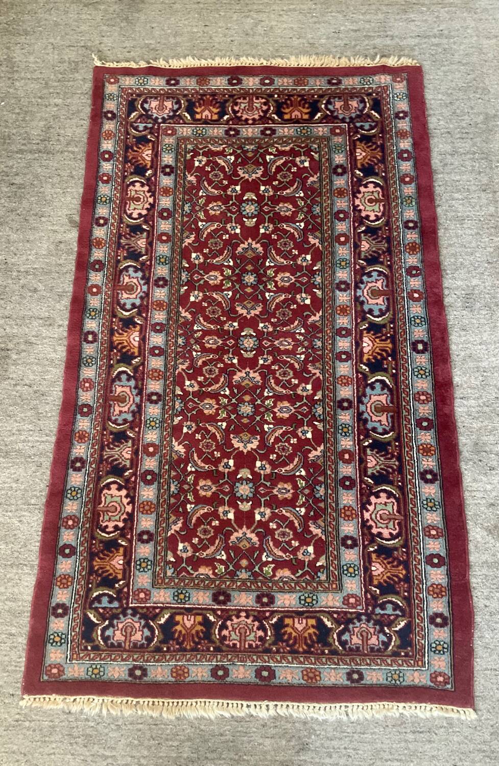Vintage Persian woven wool rug 165x95