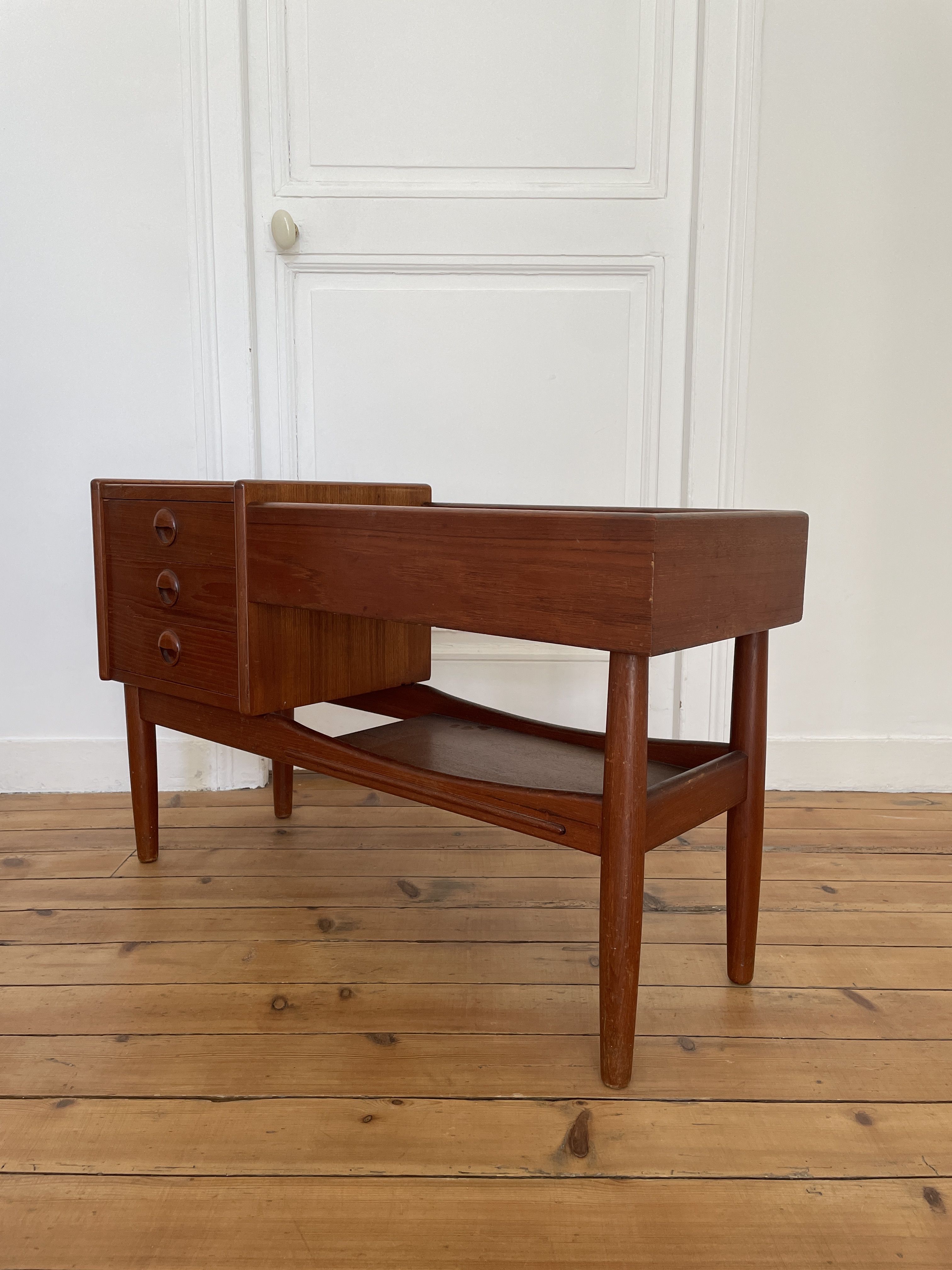 Rosewood planter by Arne Wahl Iversen for Vinde Mobelfabrik, Denmark, 1960s