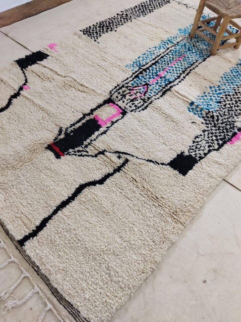Handmade Moroccan Berber rug 253 X 155 CM