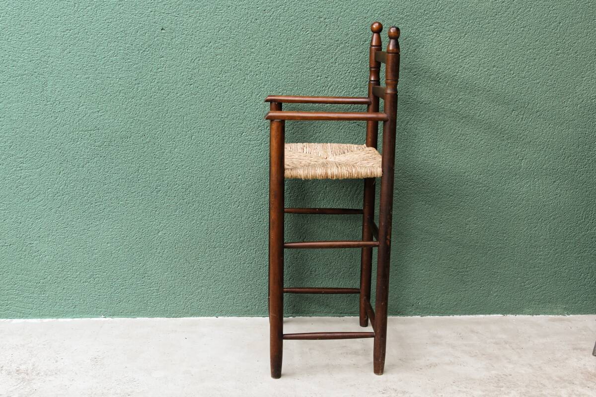 Children's high chair, straw