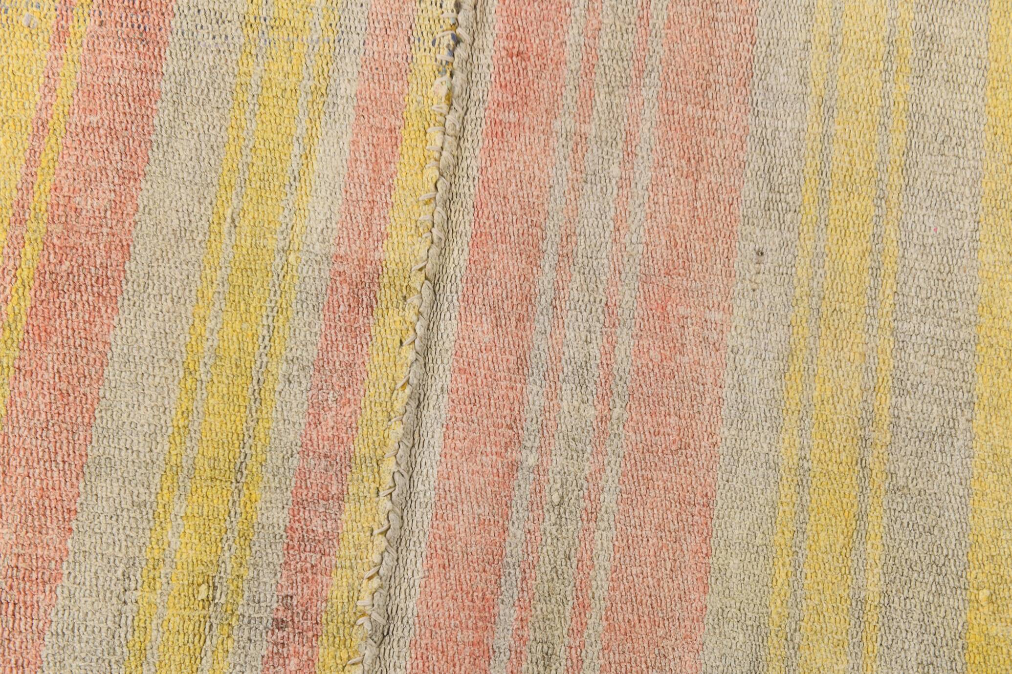 5x7 Pale Red & Yellow Striped Kilim Rug, 147x229Cm