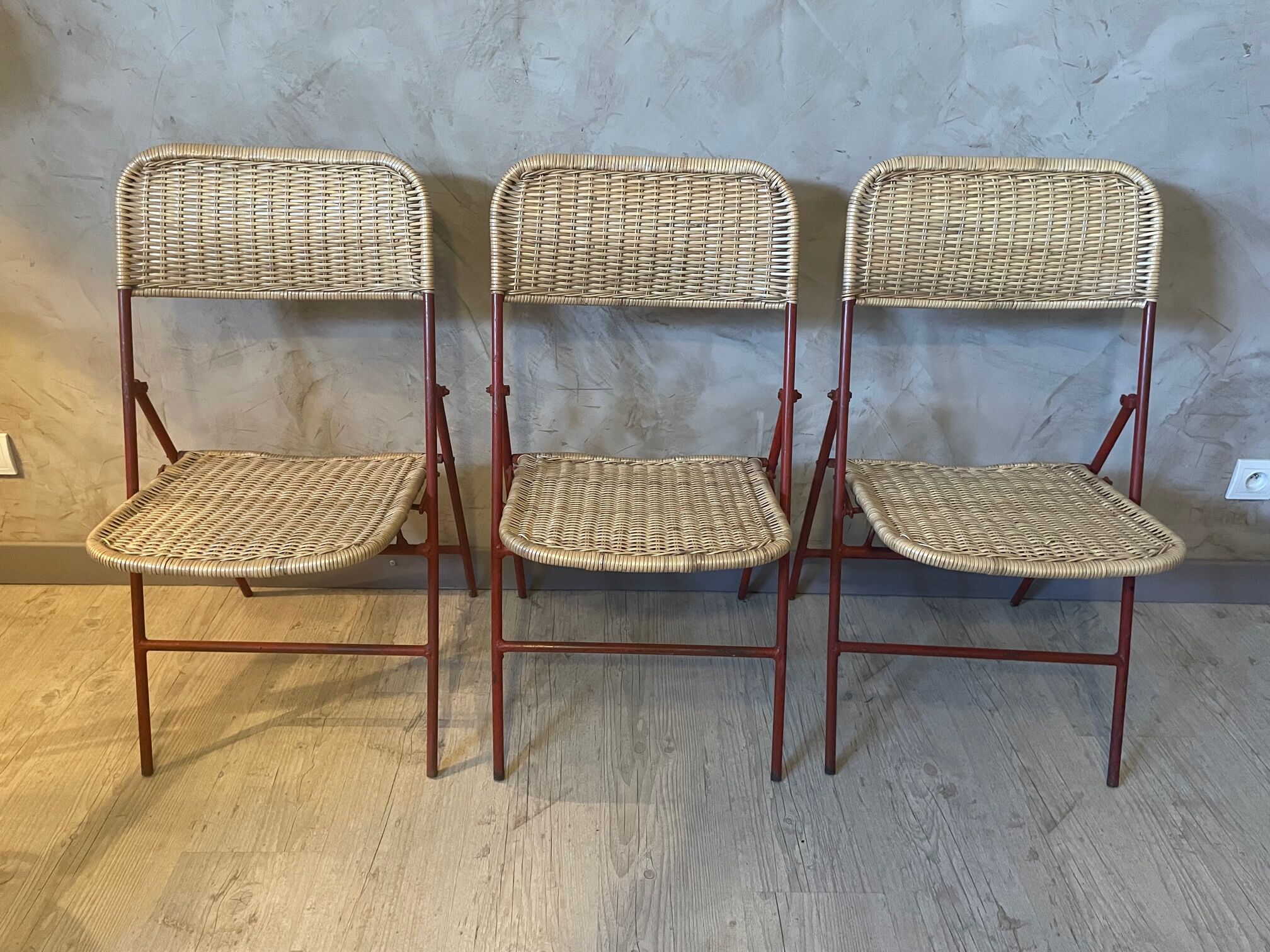Set of 3 rattan chairs