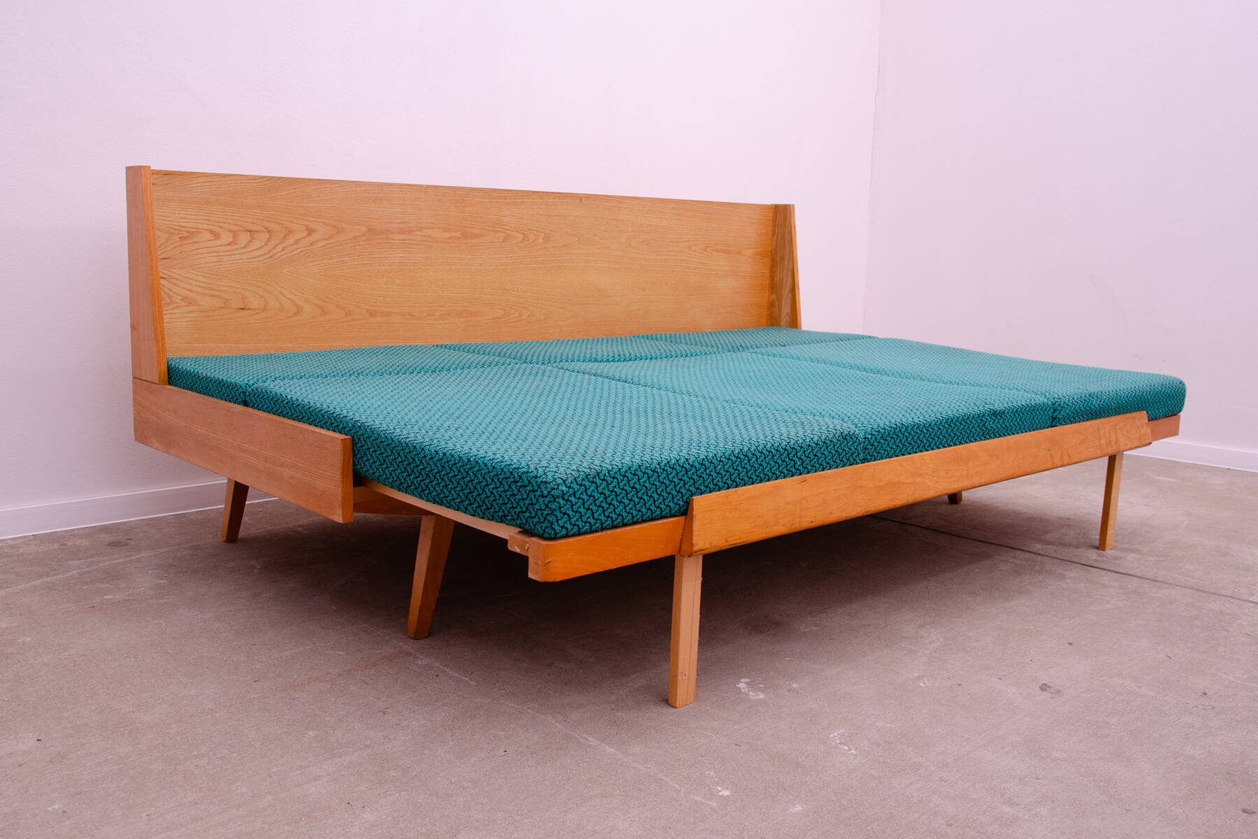 Mid century folding sofabed by Drevotvar, 1970´s, Czechoslovakia