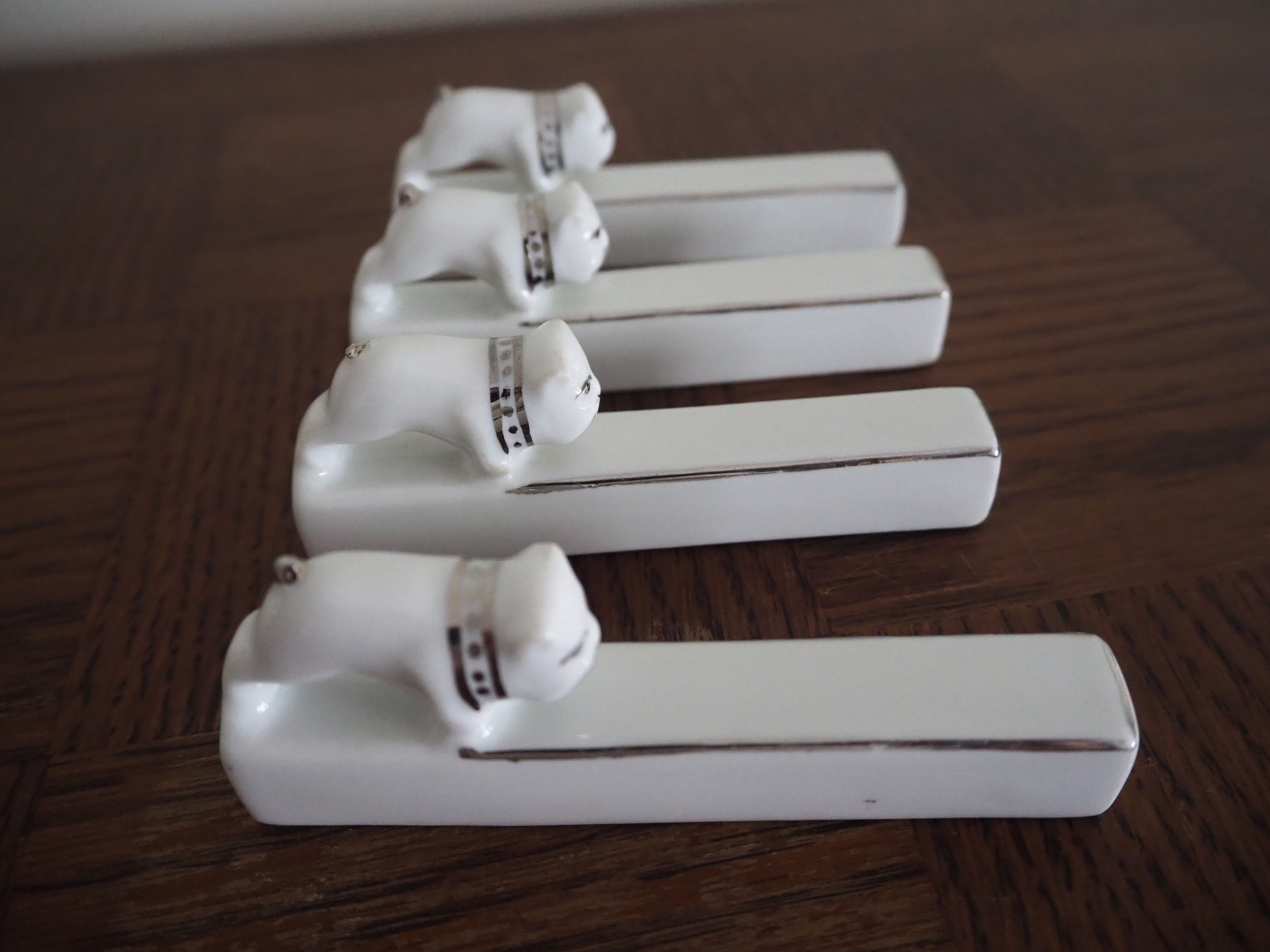 11 canine knife holders – Limoges - ht - France