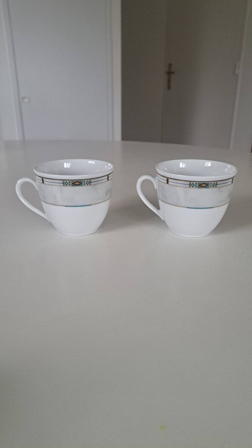 Set of 2 Winterling mugs