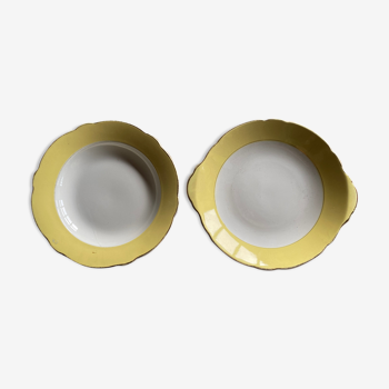 Set of dishes