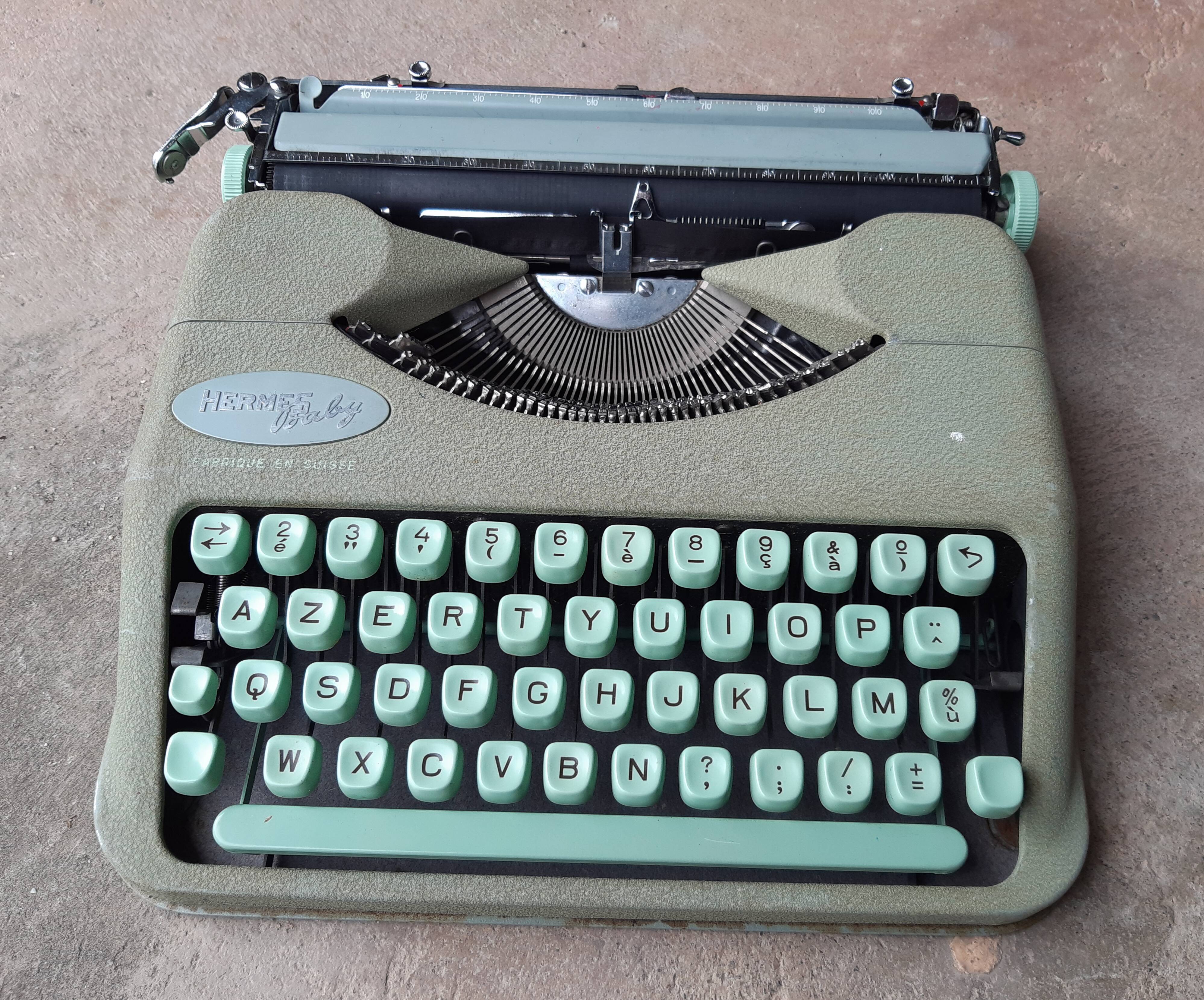Mythical typewriter "Hermès Baby", lime green, 1950s