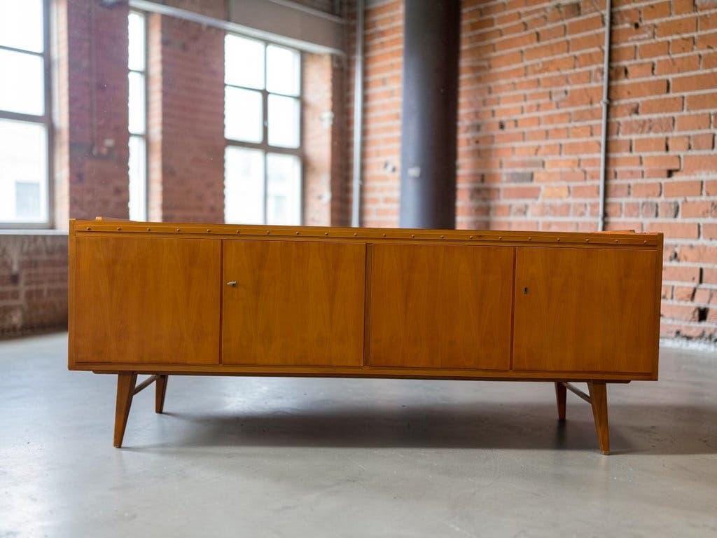 Buffet/wardrobe/vintage XL buffet in deep wood