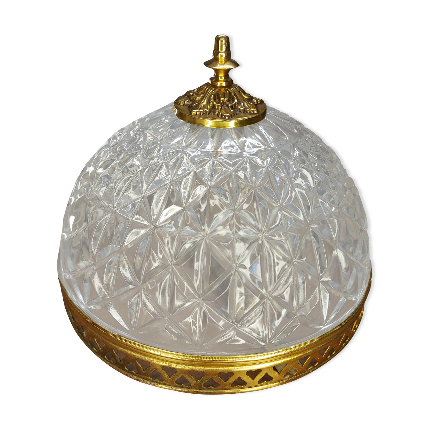 Chisled glass applique