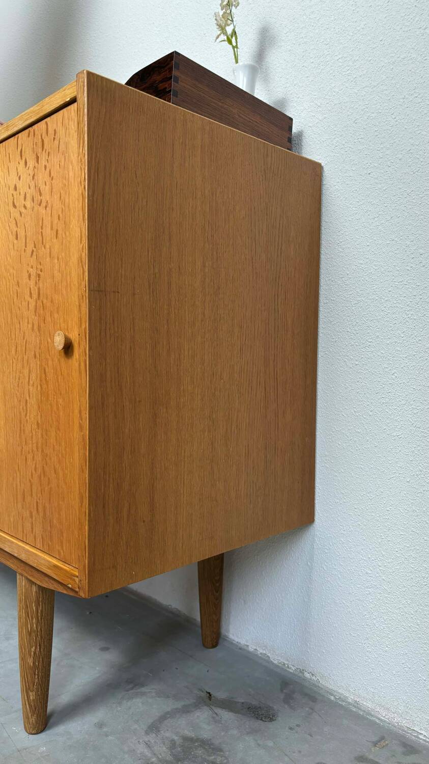 Vintage sideboard oak