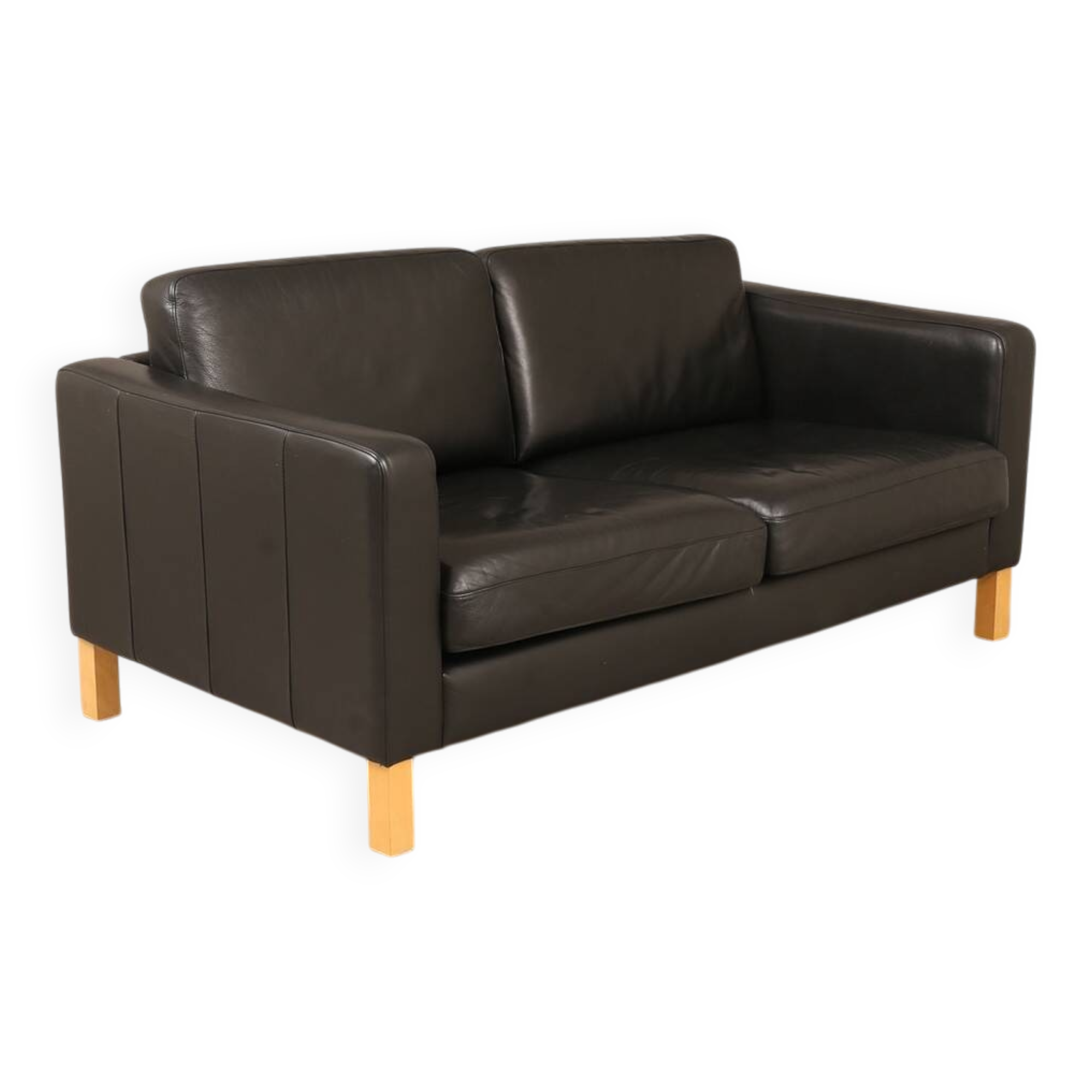 IKEA “Karlstad” — Leather Sofa — Scandinavian Classic with Clean, Timeless