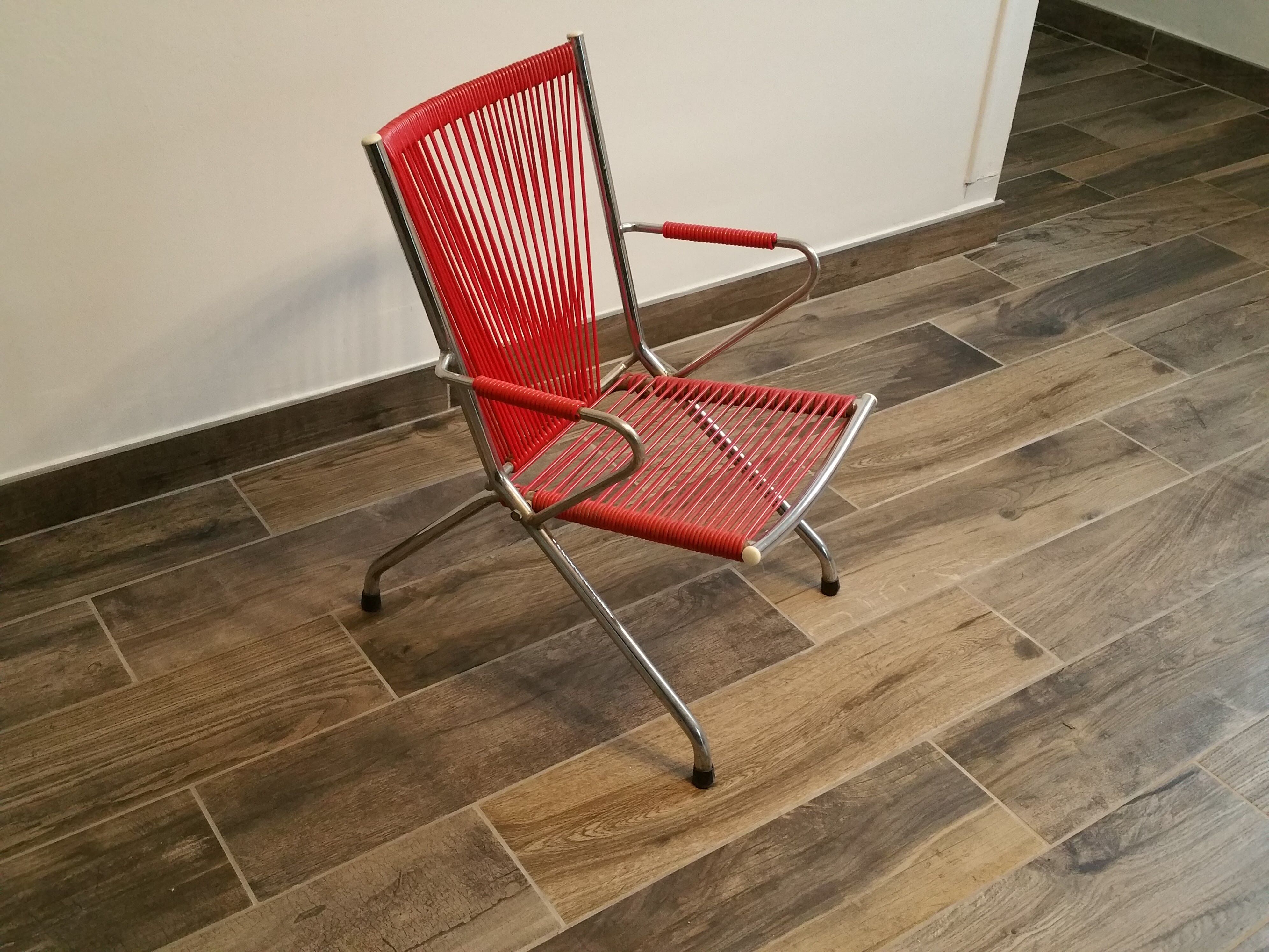 Chaise scoubidou design Mr Jaques