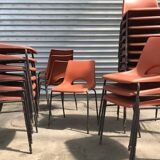 24 chairs in Lot - Vintage 1980