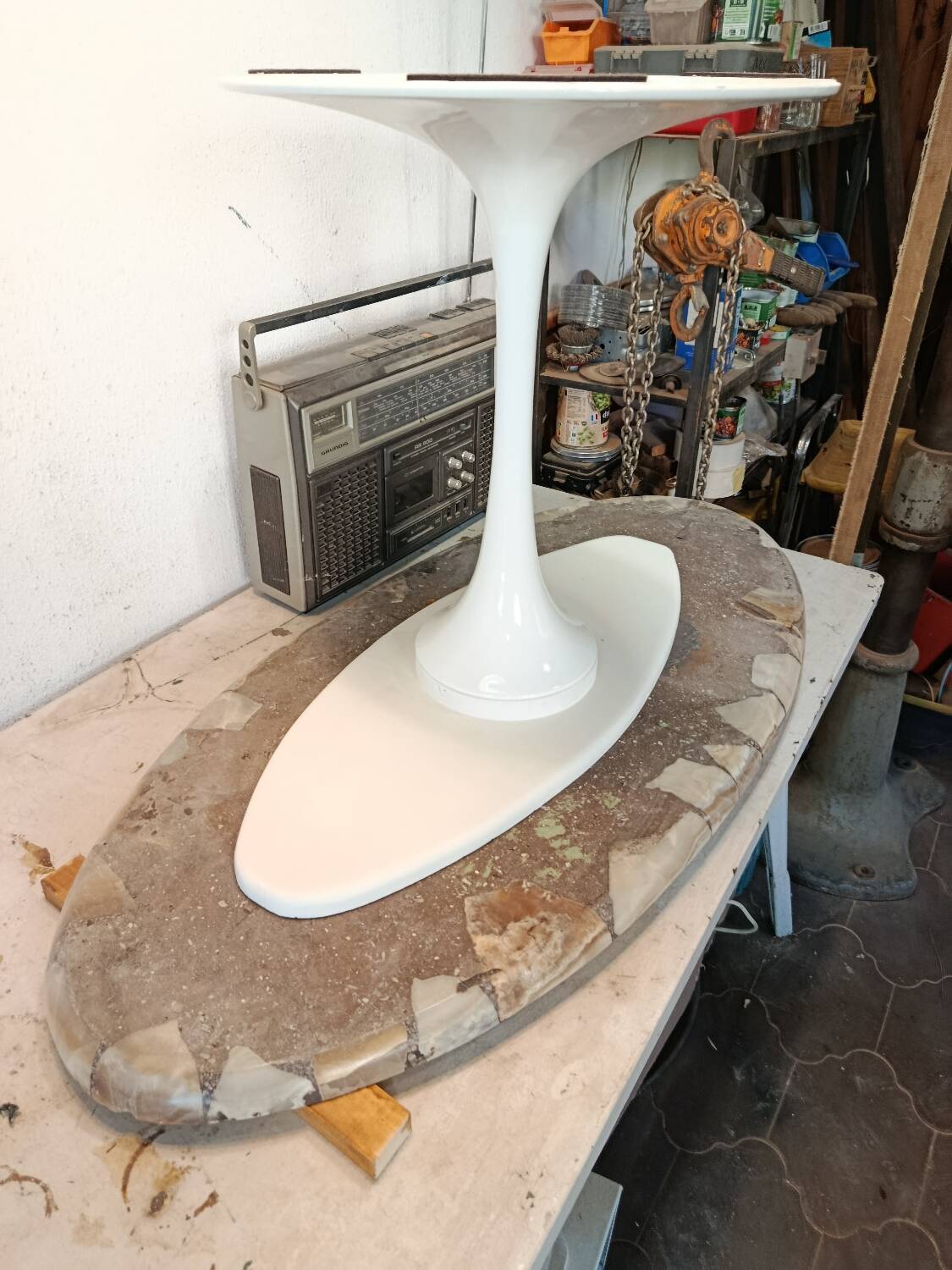 Vintage side table DLG Saarinen/Knoll