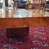 Table basse en loupe d'orme, par Roche Bobois, 1970