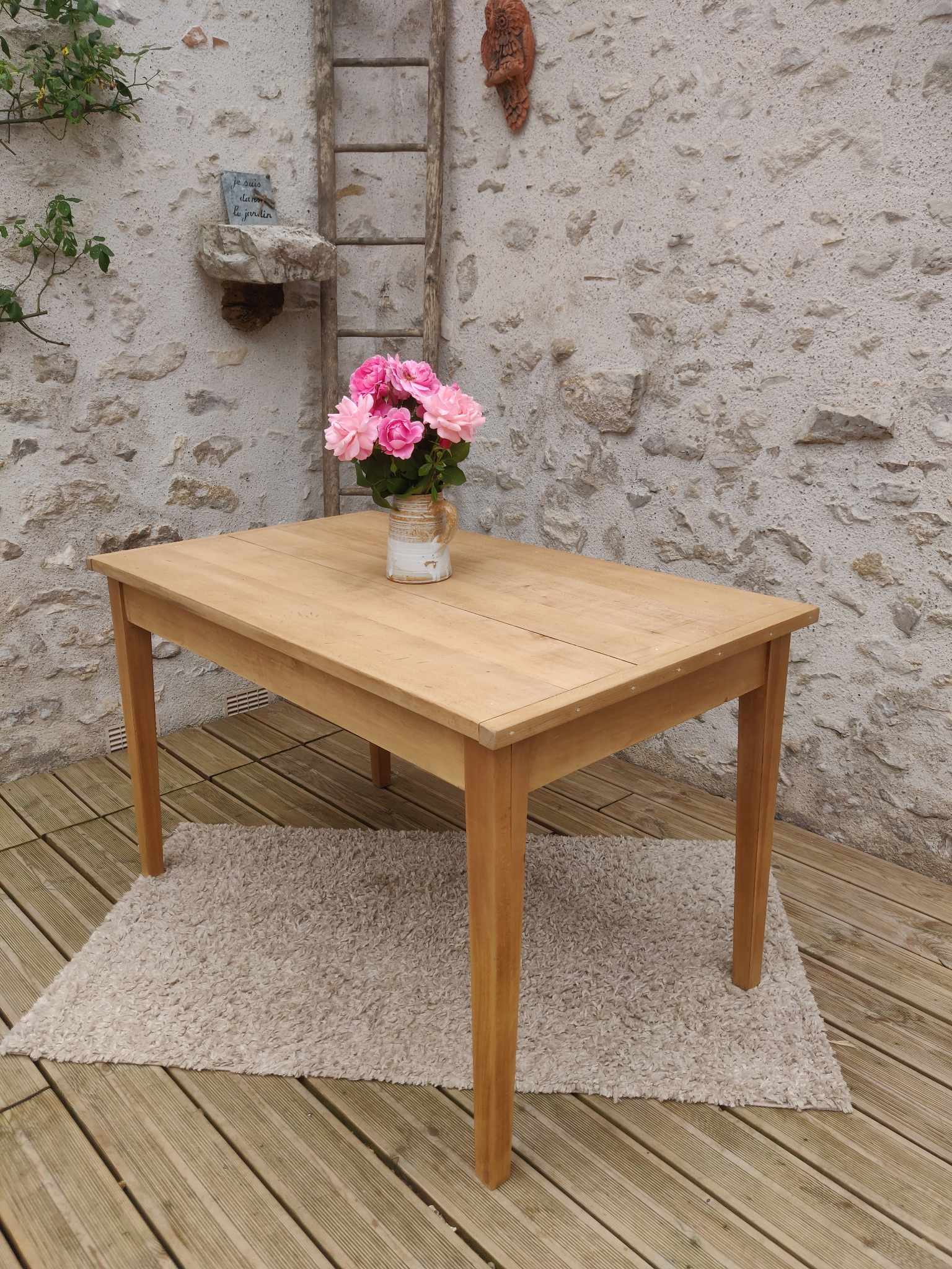 Farmhouse table