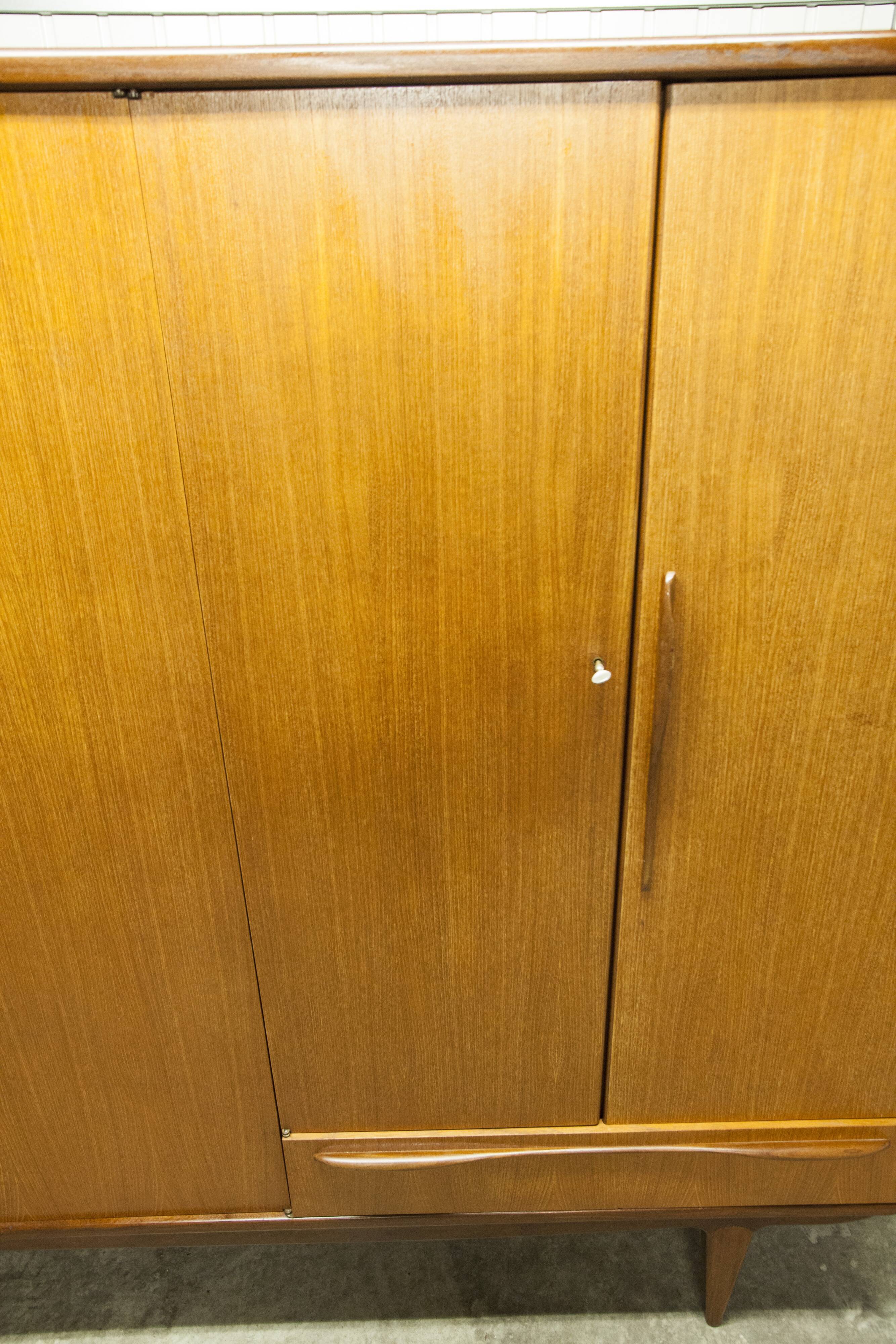 Scandinavian wardrobe 1960 teak 4 doors, 3 drawers, 2keys