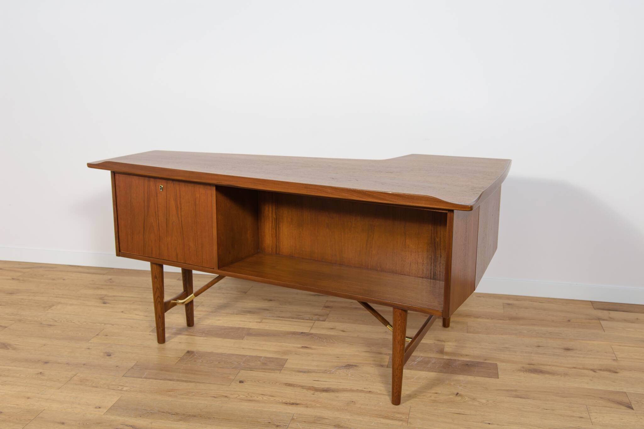 Mid Century Boomerang Teak Desk by Peter Løvig Nielsen, Denmark, 1970s