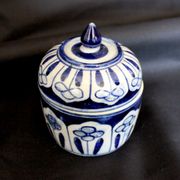 Lot of 3 ginger pots