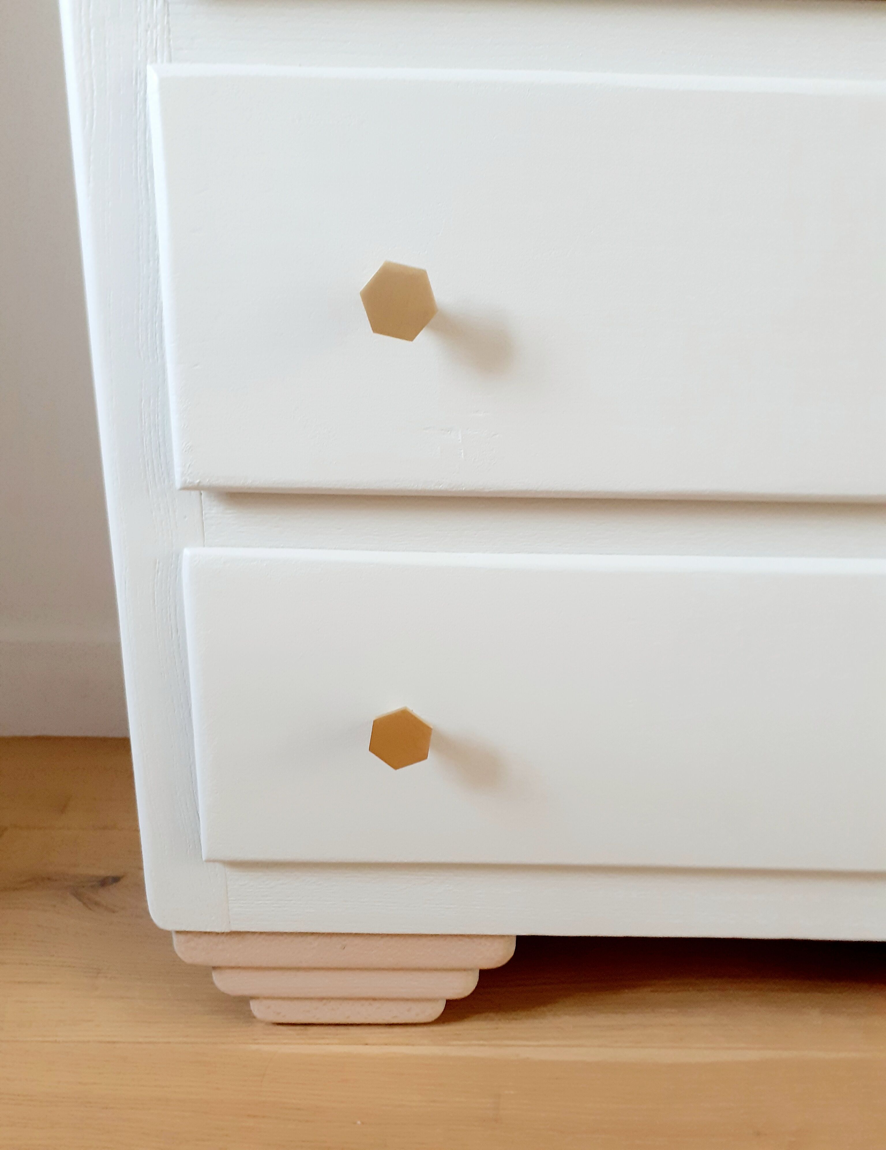 50s pastel green chest of drawers