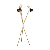 Tripod floor lamp