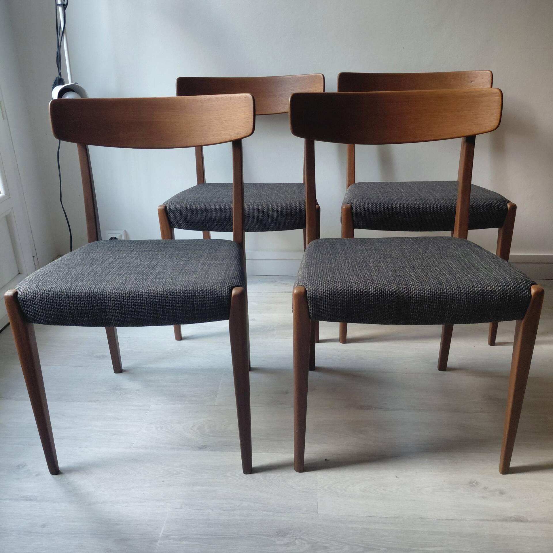 vintage Swedish Scandinavian chairs TRIBO – P. Karaborgs Möbelindust