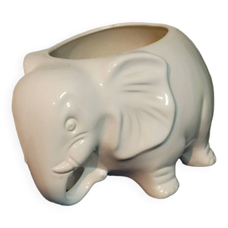 Elephant plant pot