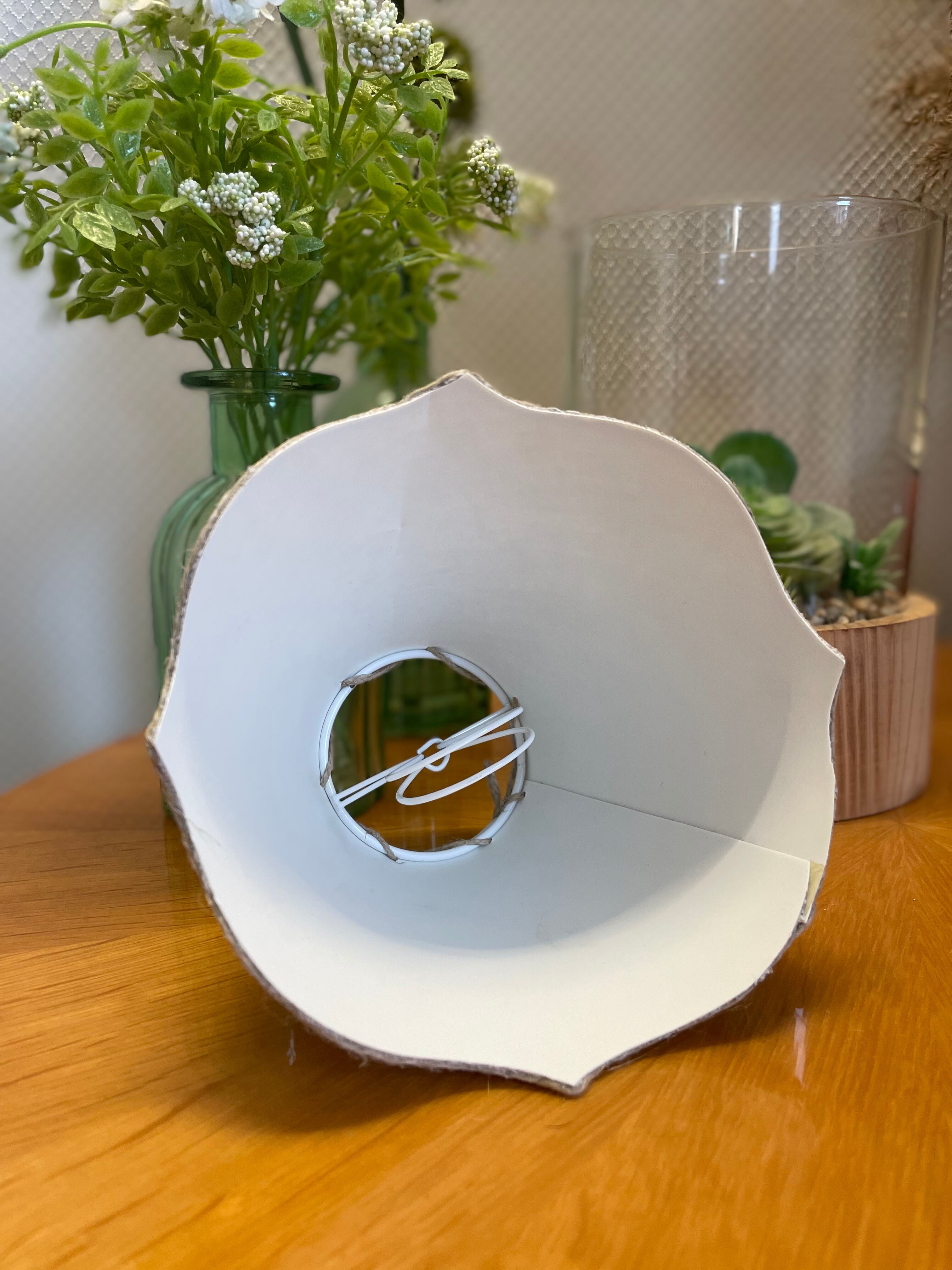 Lampshade flax festoons