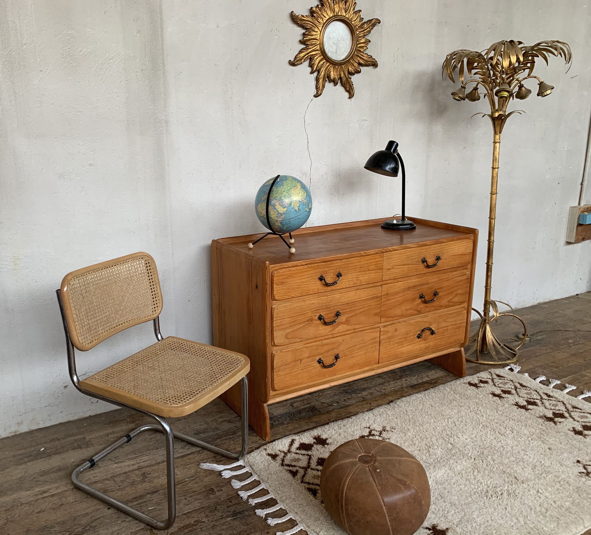 Vintage dresser