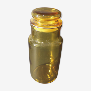 Airtight yellow jar