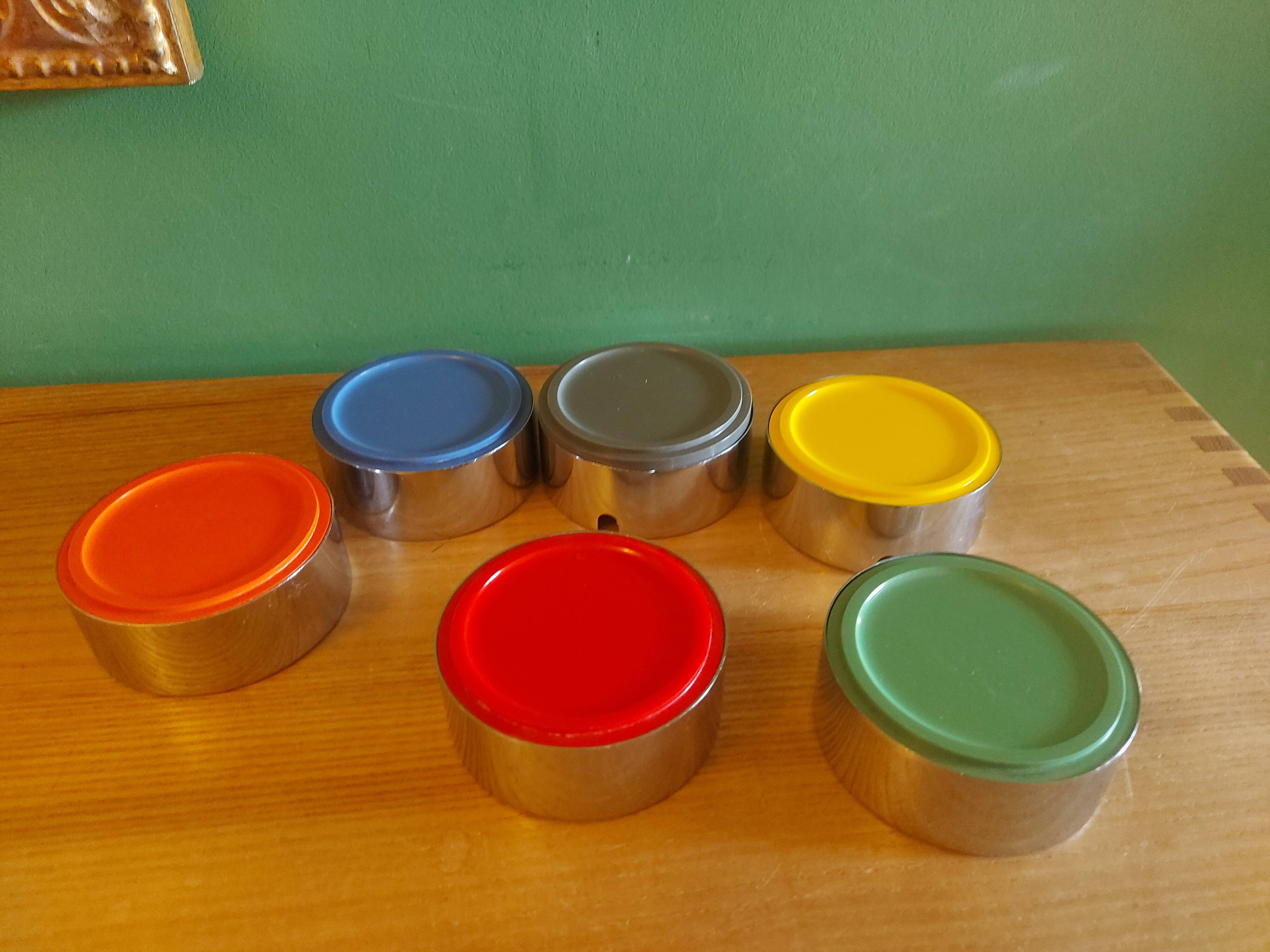 Set of 6 vintage isamu kenmochi ashtrays, edited for shell