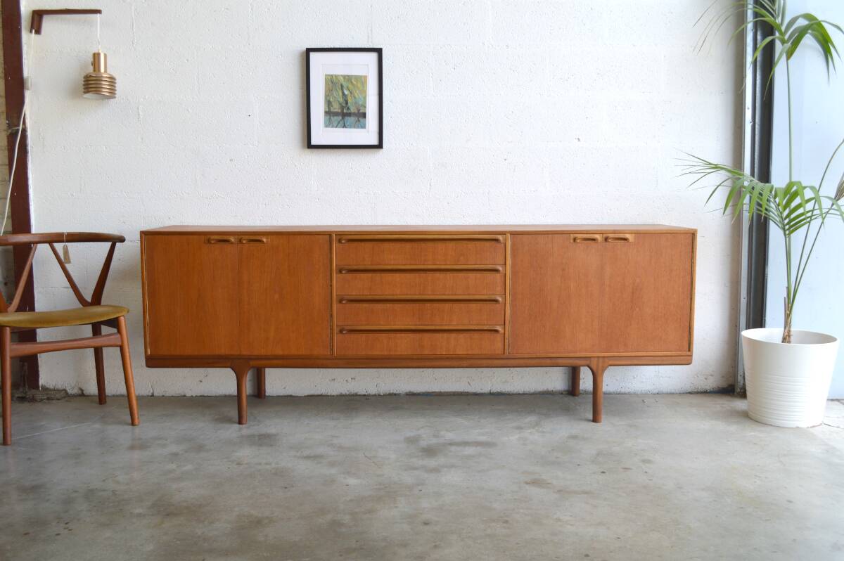 Enfilade McIntosh Dunbar 213cm