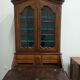 Bureau scriban en tombeau à vitrine, orme massif, XVIIIe