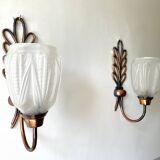 Paire d'appliques Art Déco, cuivre et verre dépoli