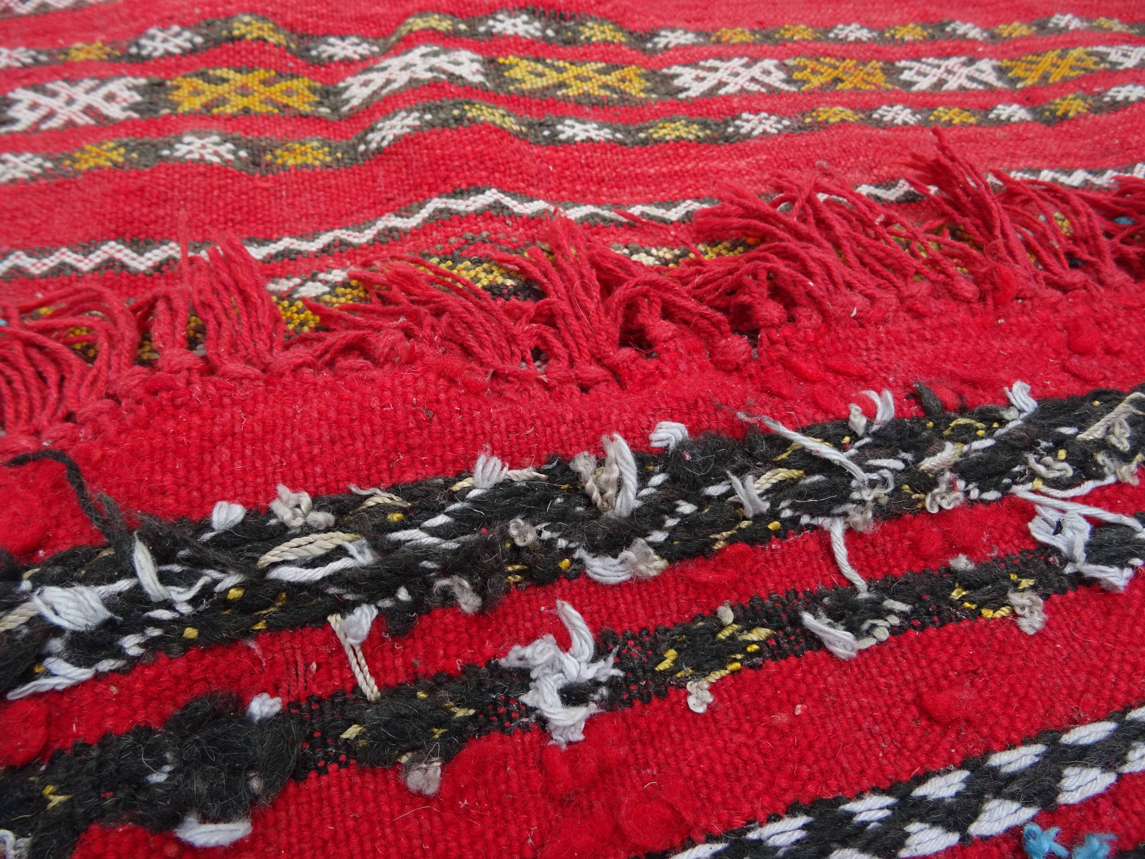 Handmade Tuareg Berber rug 233 x 133 cm