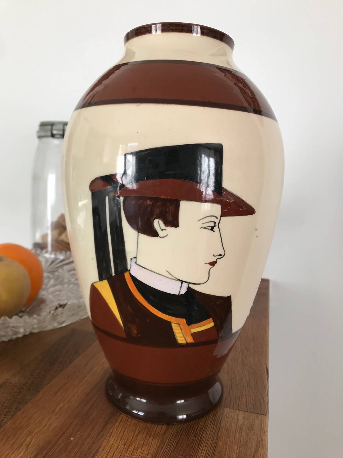 Grand vase breton Henriot Quimper
