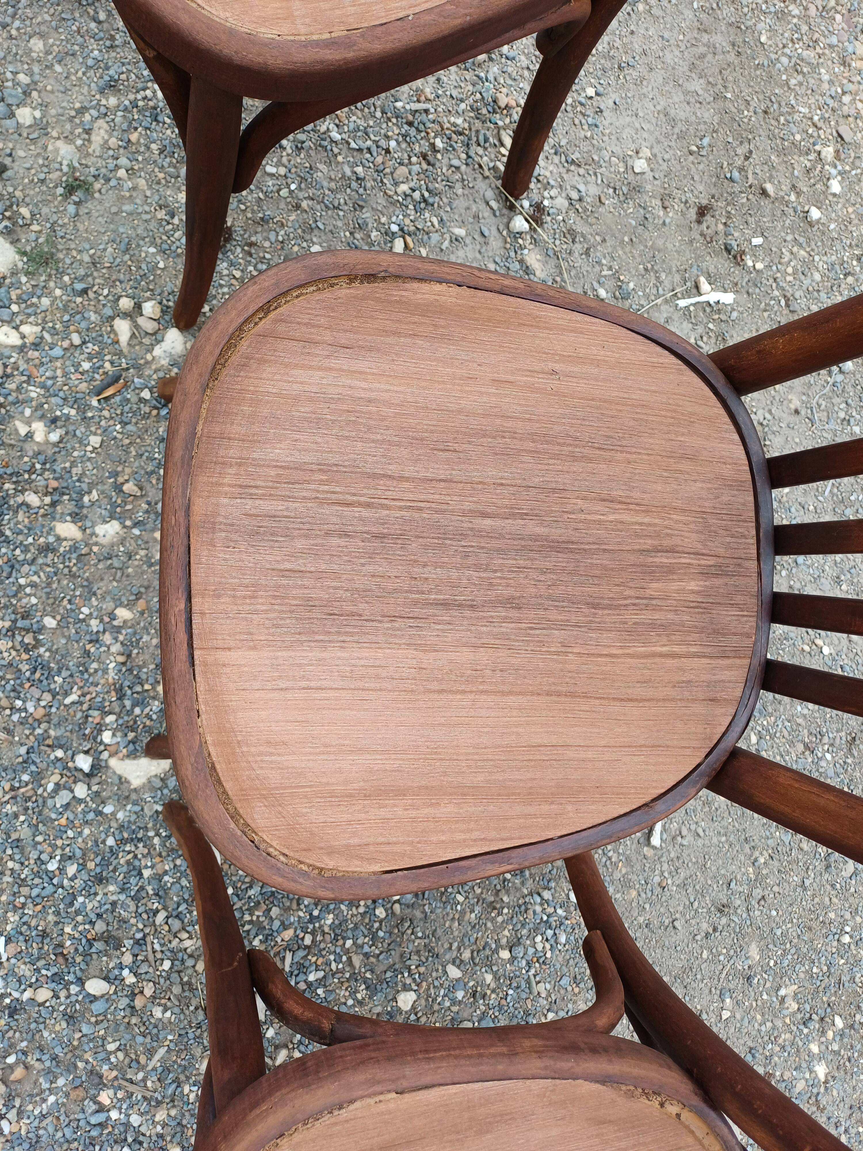 5 Thonet wooden bistro chairs